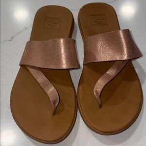 Reef  Cushion Bounce Women's Metallic rose gold Sandals 9